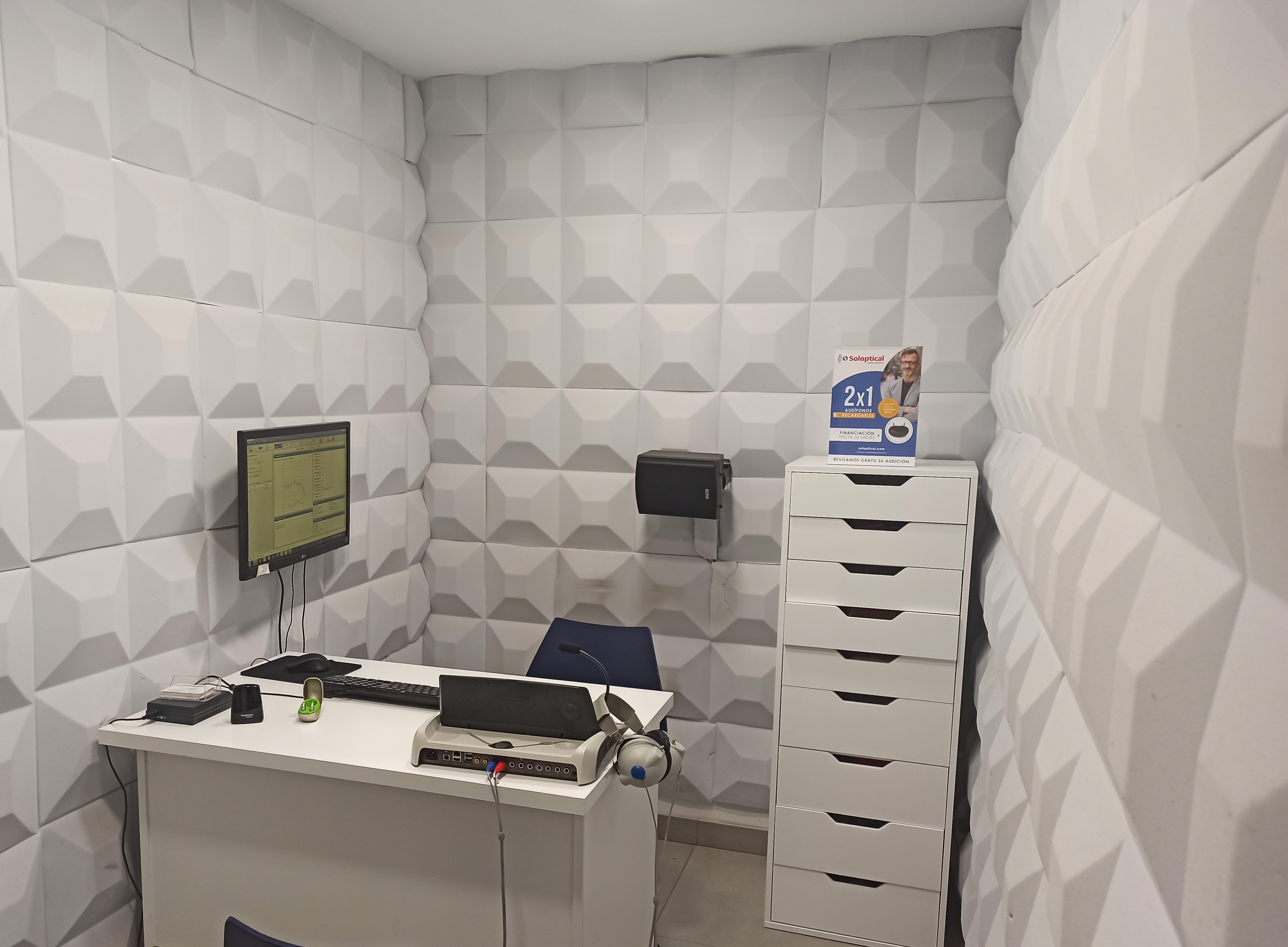 Interior de Soloptical Donato