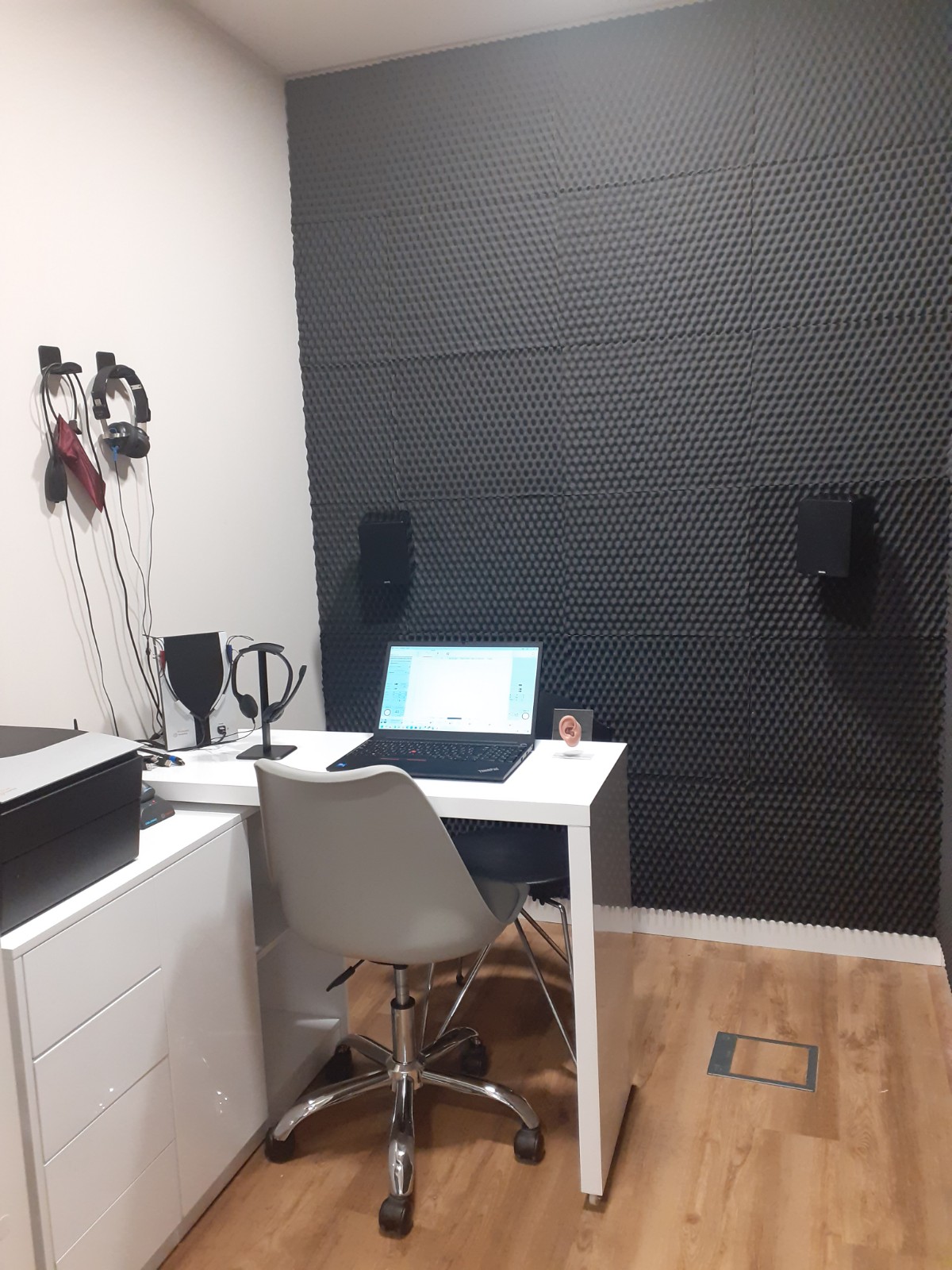 Interior de Centre Optics i Auditiu Chavarria