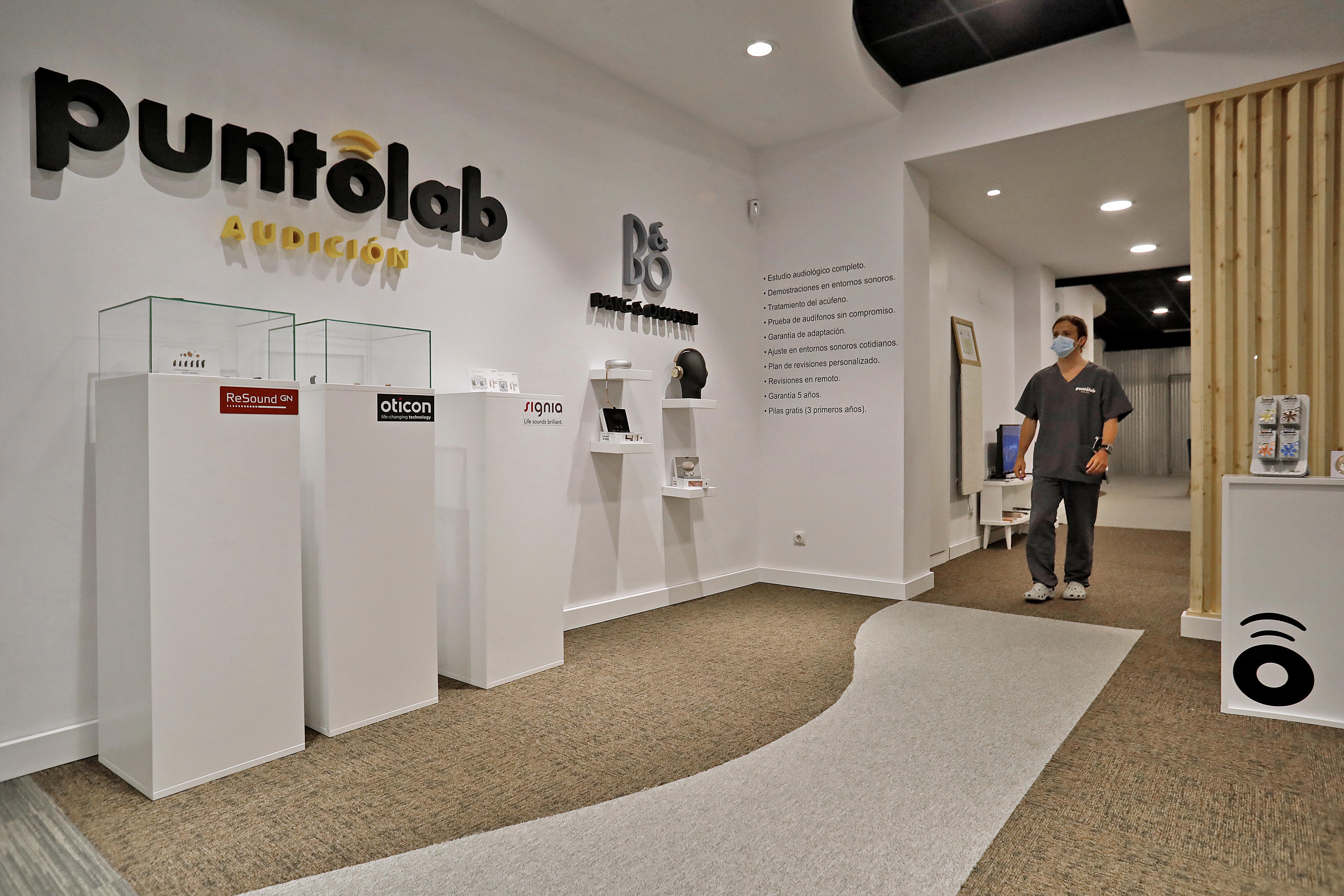 Interior de Puntolab Audición