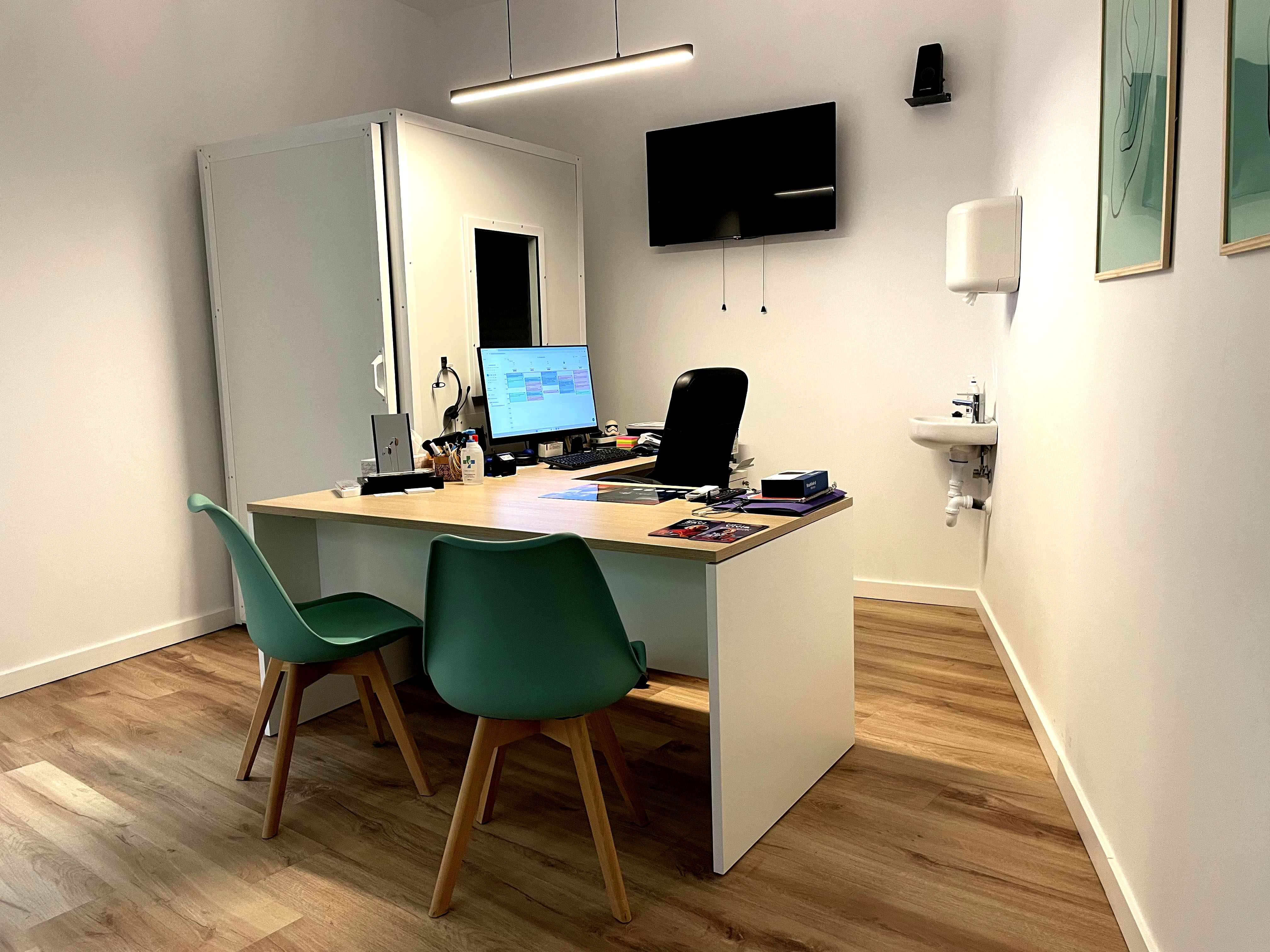 Interior de Javier Mollá Audiólogo