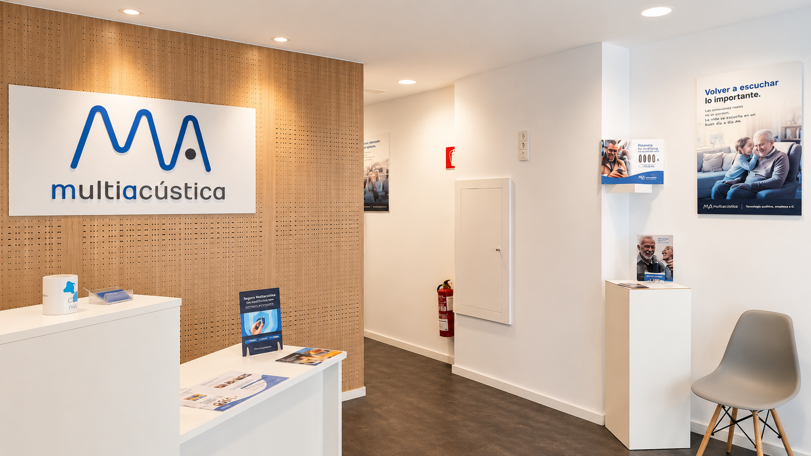 Interior de Centro Auditivo Multiacústica Elda