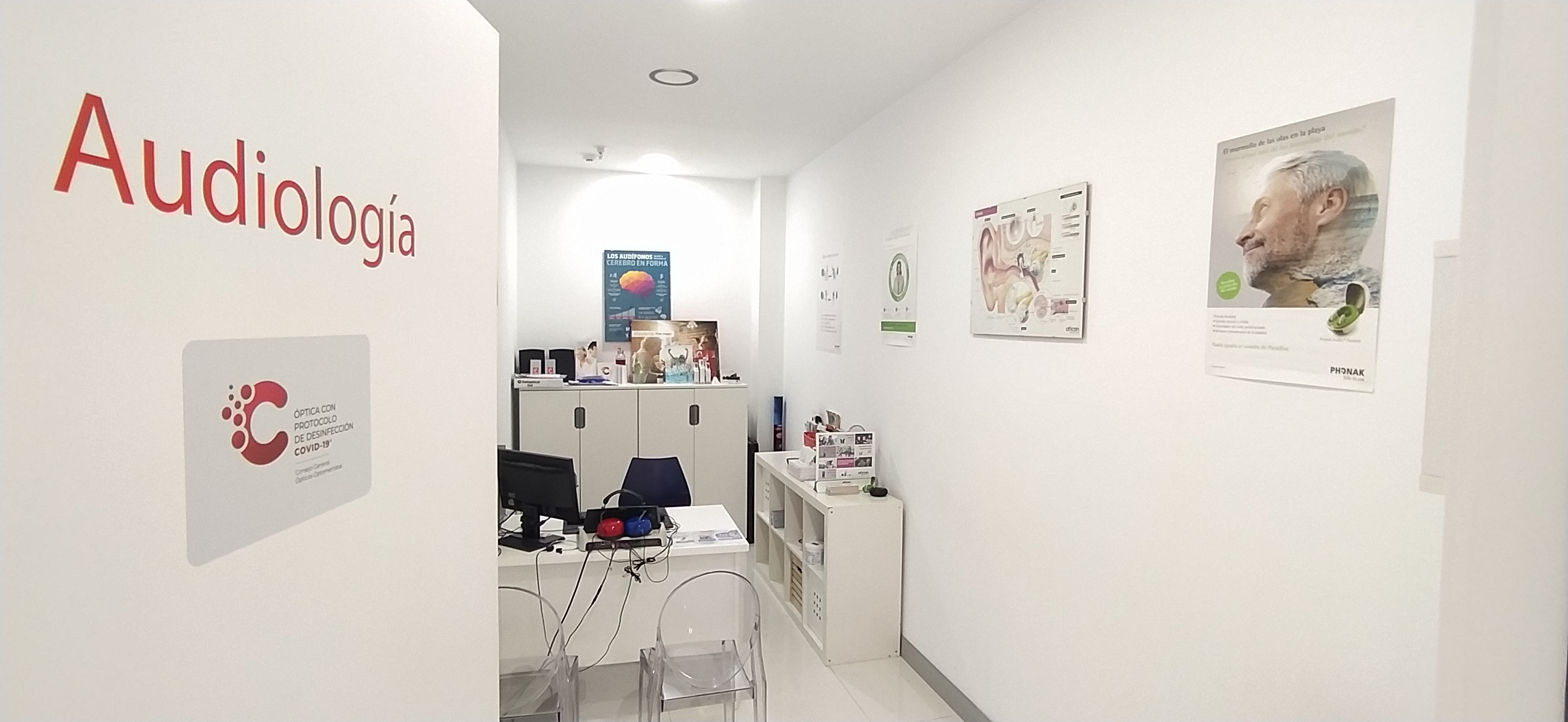 Interior de Soloptical Henares