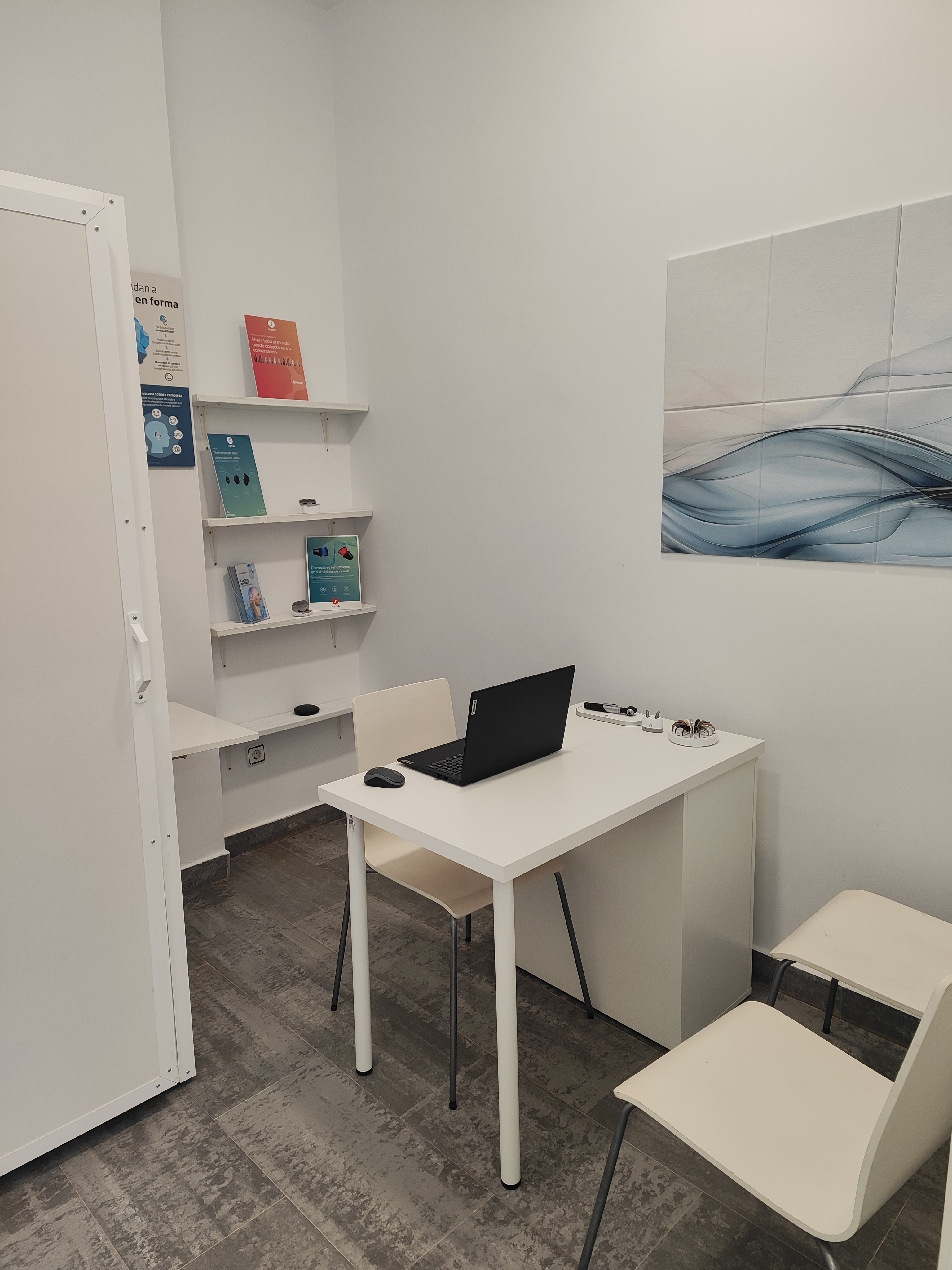 Interior de Clinic@udio Puerto de Sagunto - Ortopedia Valerorto