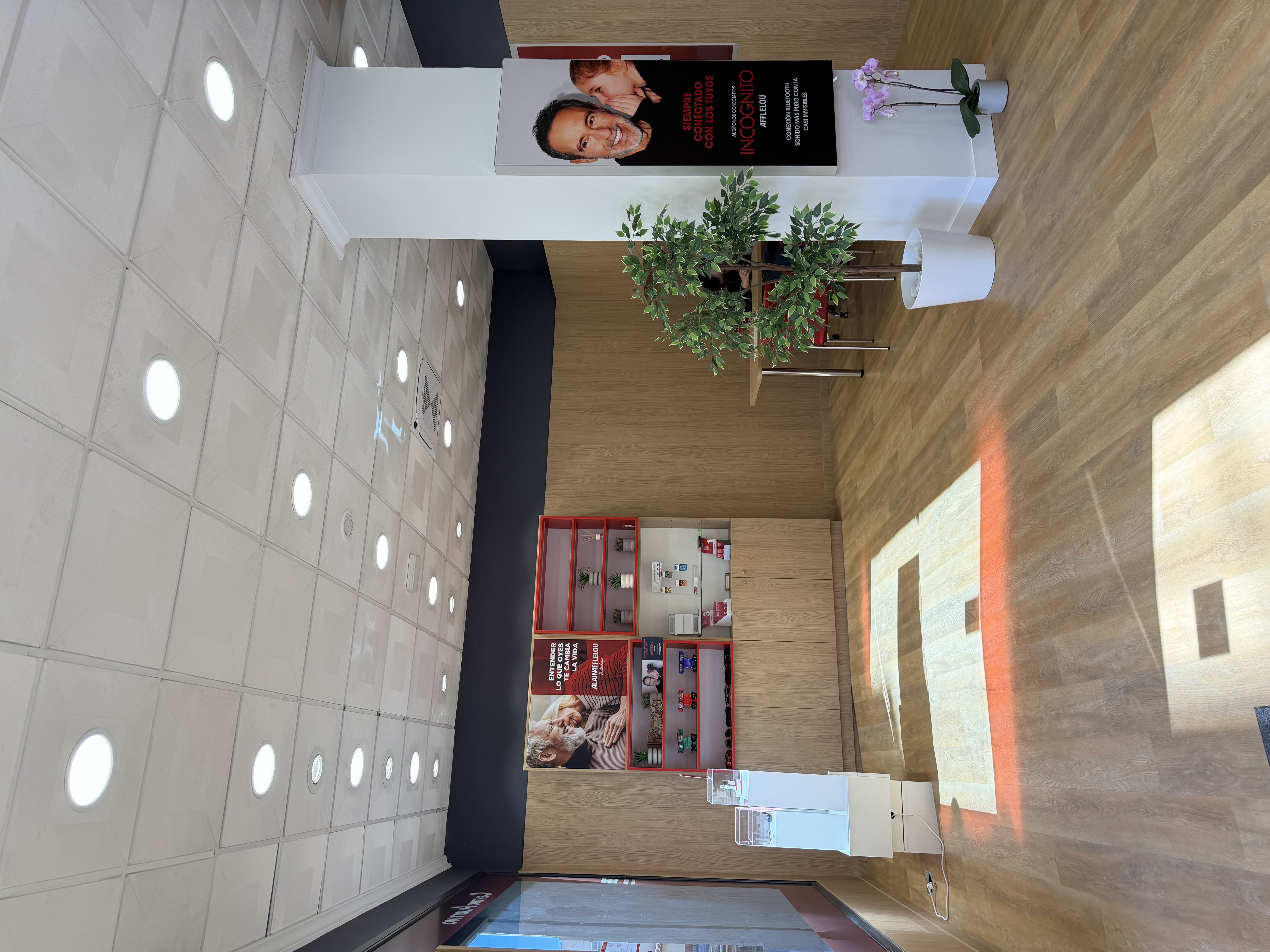Interior de Alain Afflelou Audiólogo Segorbe