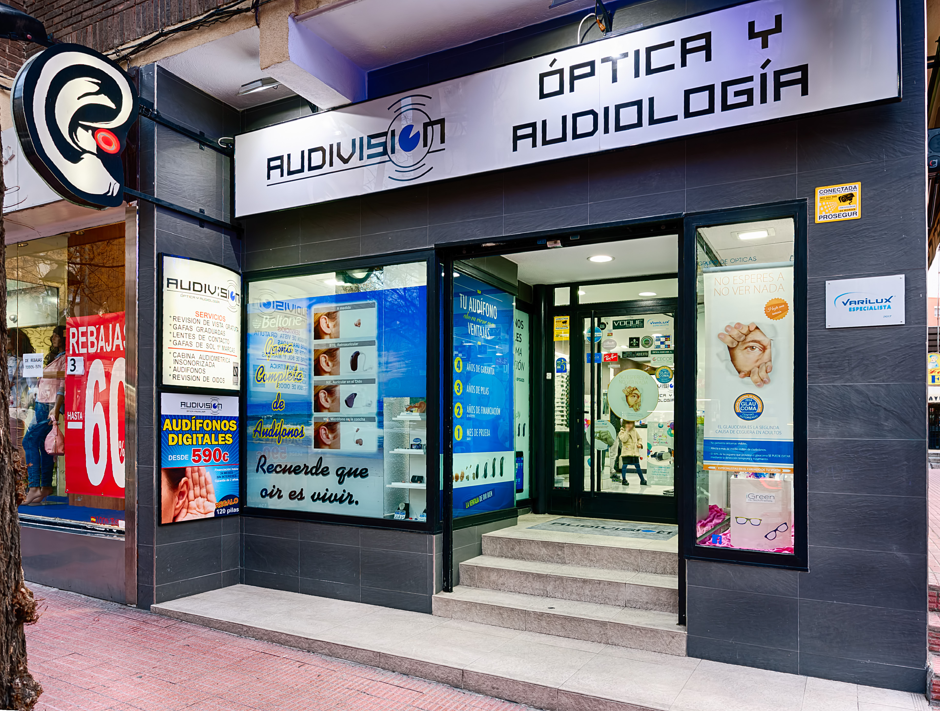 Interior de Audivision Centro Auditivo