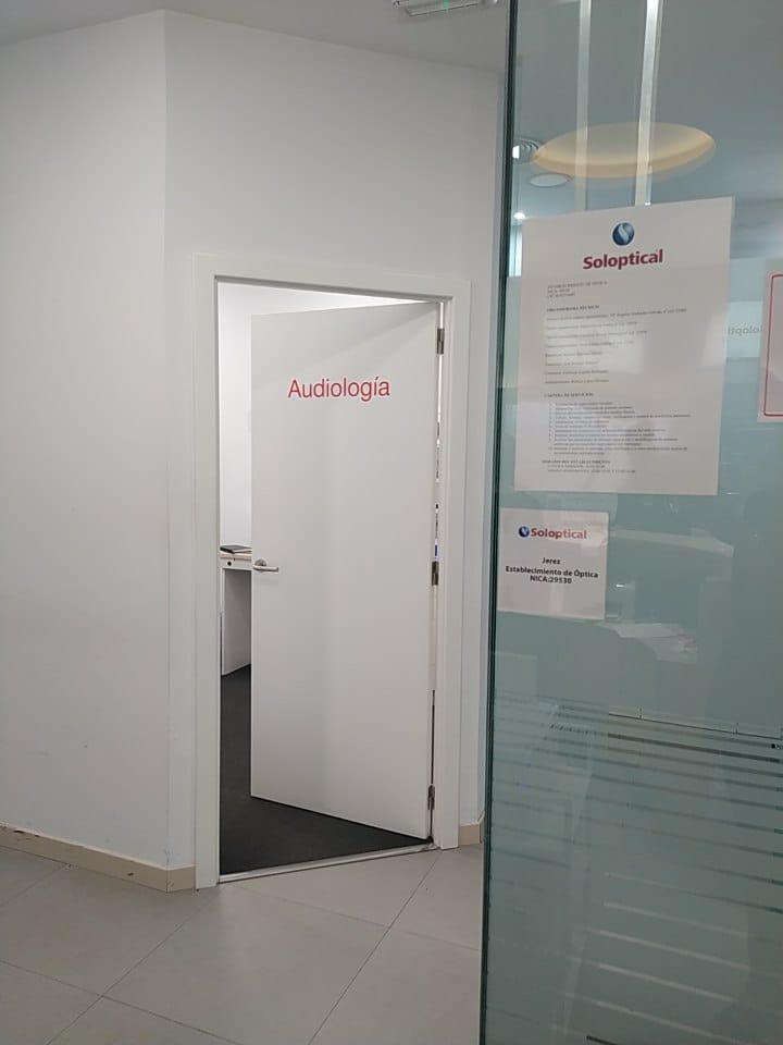 Interior de Soloptical Jerez
