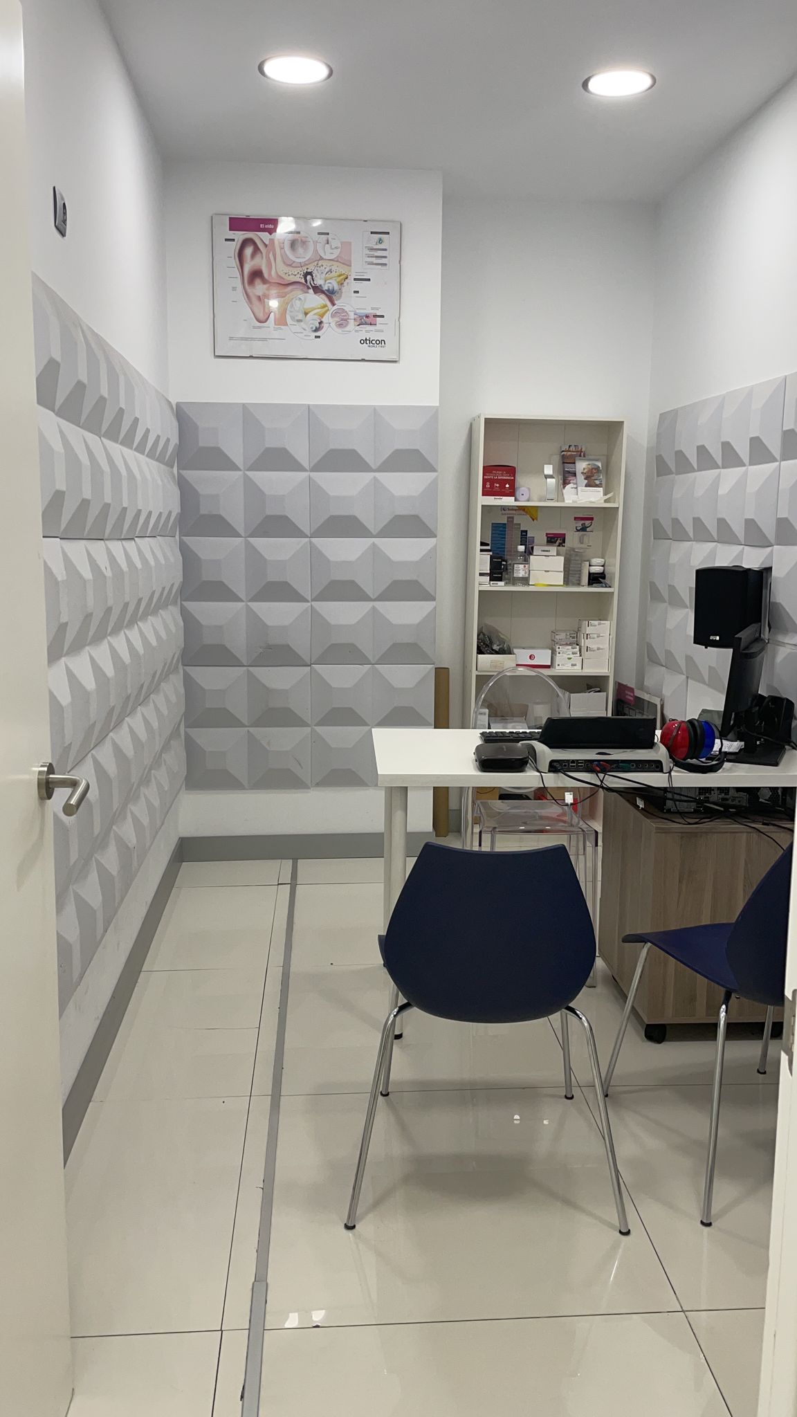 Interior de Soloptical Eboli
