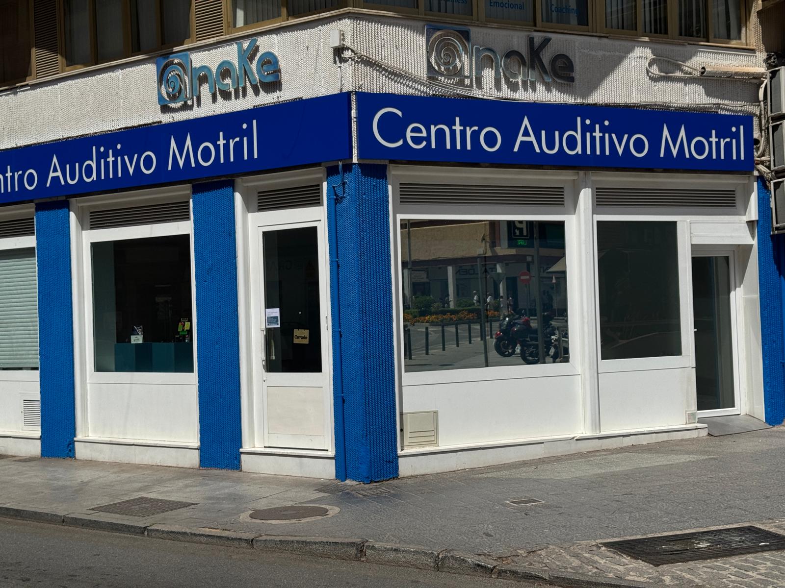 Interior de DRC Centro Auditivo Motril