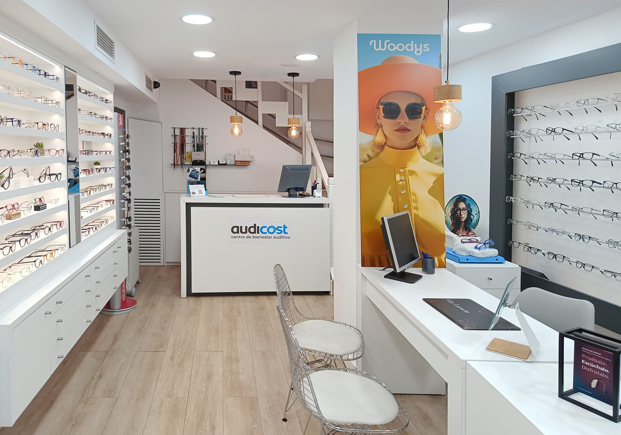 Interior de Audicost Badajoz Europa
