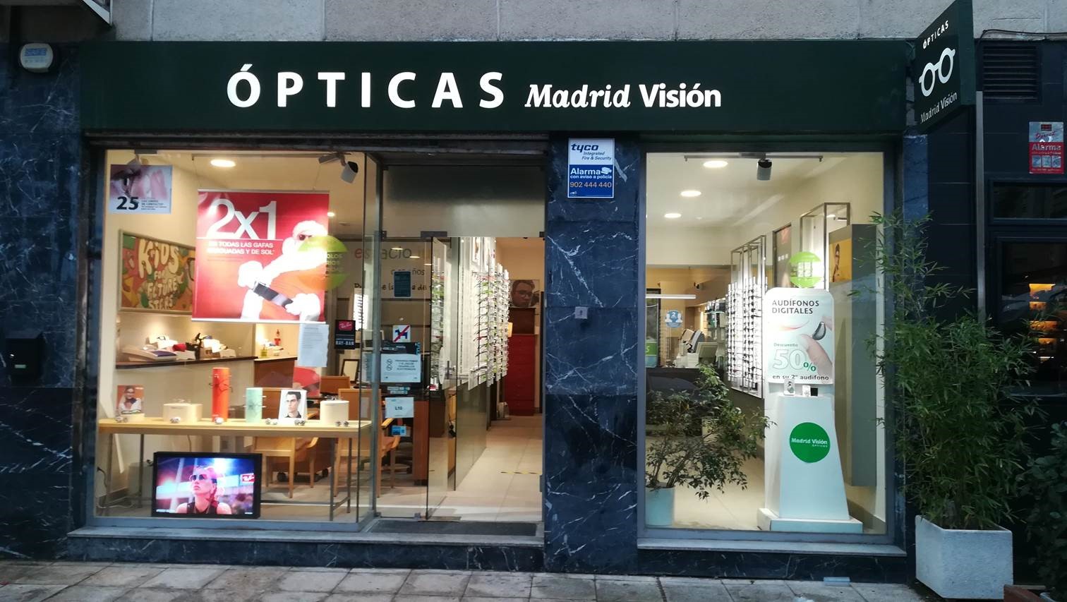 Interior de Madrid Visión Caleruega-Centro Audiología
