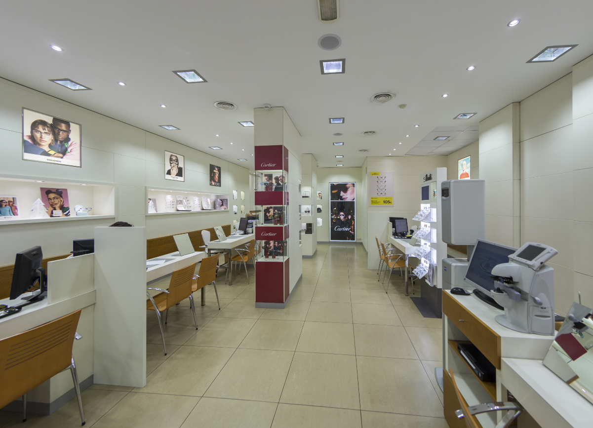 Interior de Barcelona - Villarroel (Óptica y centro Auditivo)